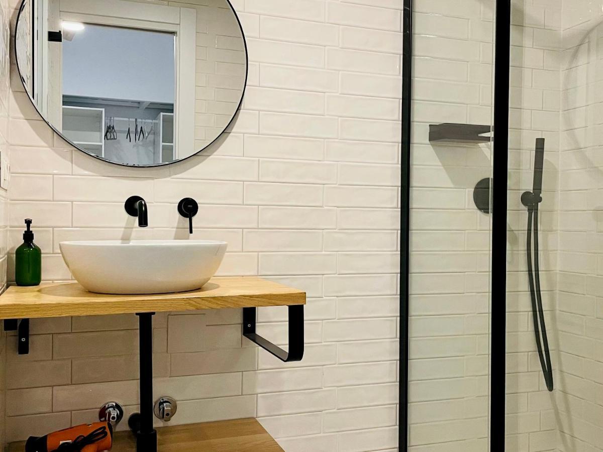 Modern Apartment In The City Centre, La Alameda Севилья Экстерьер фото